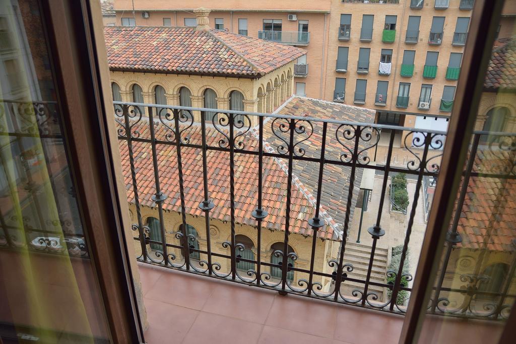 Casa Del Mercado 사라고사 외부 사진
